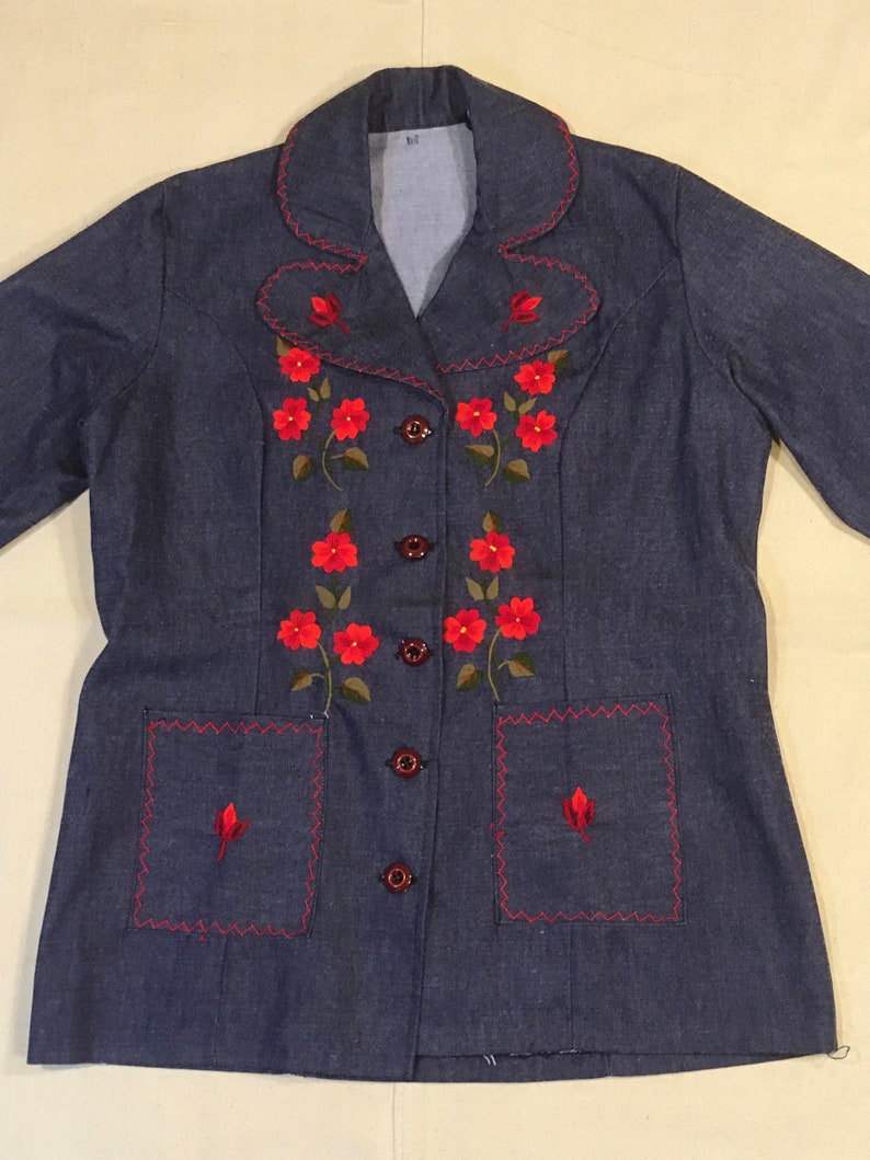 vintage 70s handmade dark wash denim embroidered floral blazer jean jacket image 2