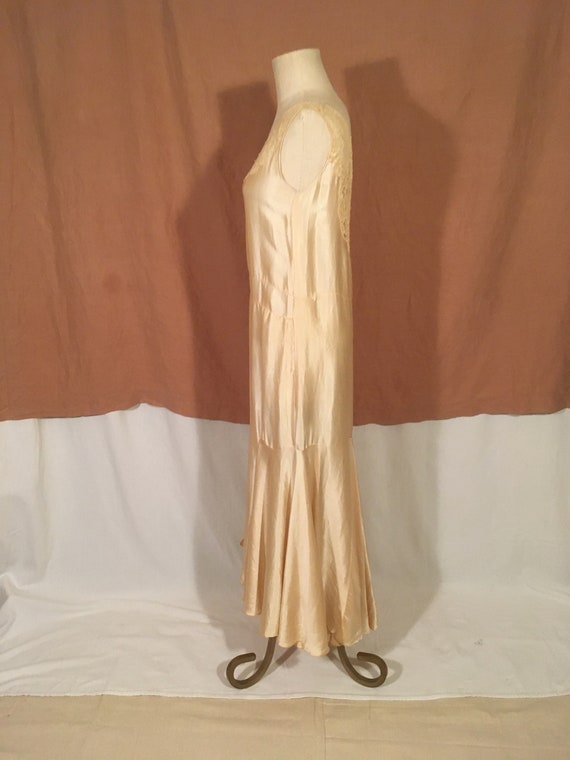 vintage 1920s silky satin charmeuse and lace slee… - image 8