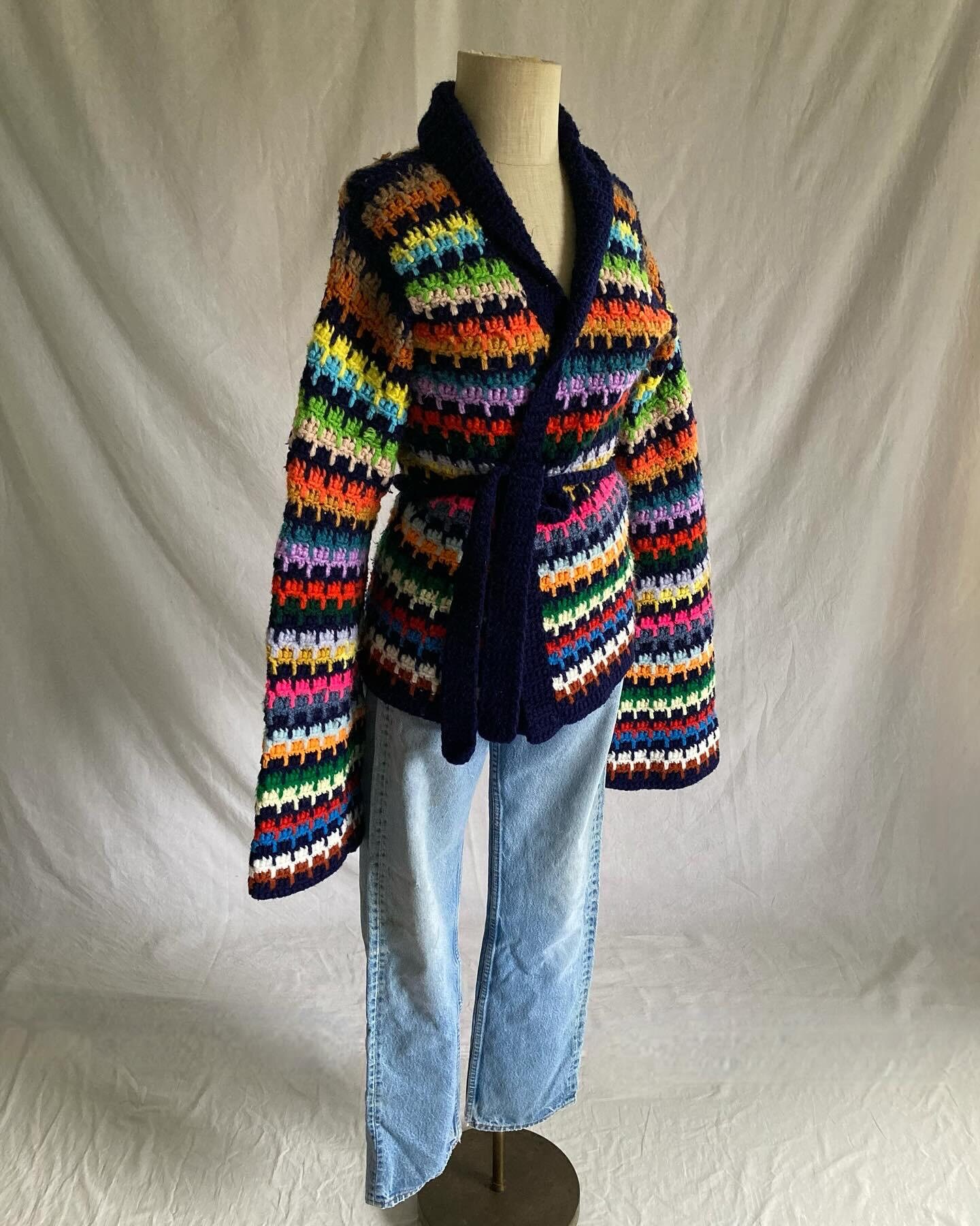 ▼ 70&#39;s kimron bell sleeve knit ▼ Vintage Kimlon Sweater with Bell Sleeves for Women