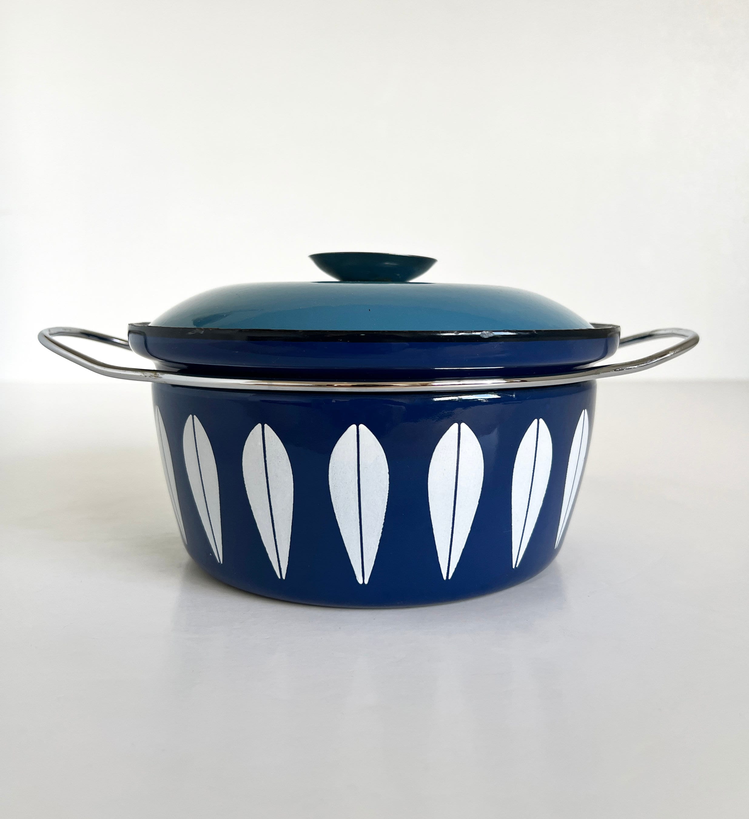 Cathrineholm Lotus Enamel Lidded Pot Blue Mid Century - Etsy
