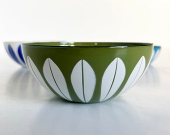 Rare 1960's Catherine Holm Blue Lotus Bowl - Etsy