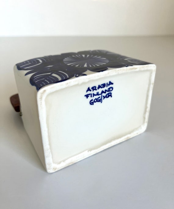 Arabia Finland Kookki Salt Box Lidded Container Gunvor Olin