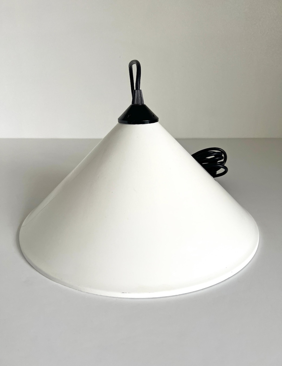 Vintage Cone Shade Black White Metal Pendant Swag Lamp Hanging