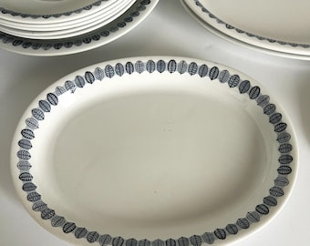 Arabia Finland Linnea 12 1/8” Large Oval Serving Platter Plate Dish Mid Century