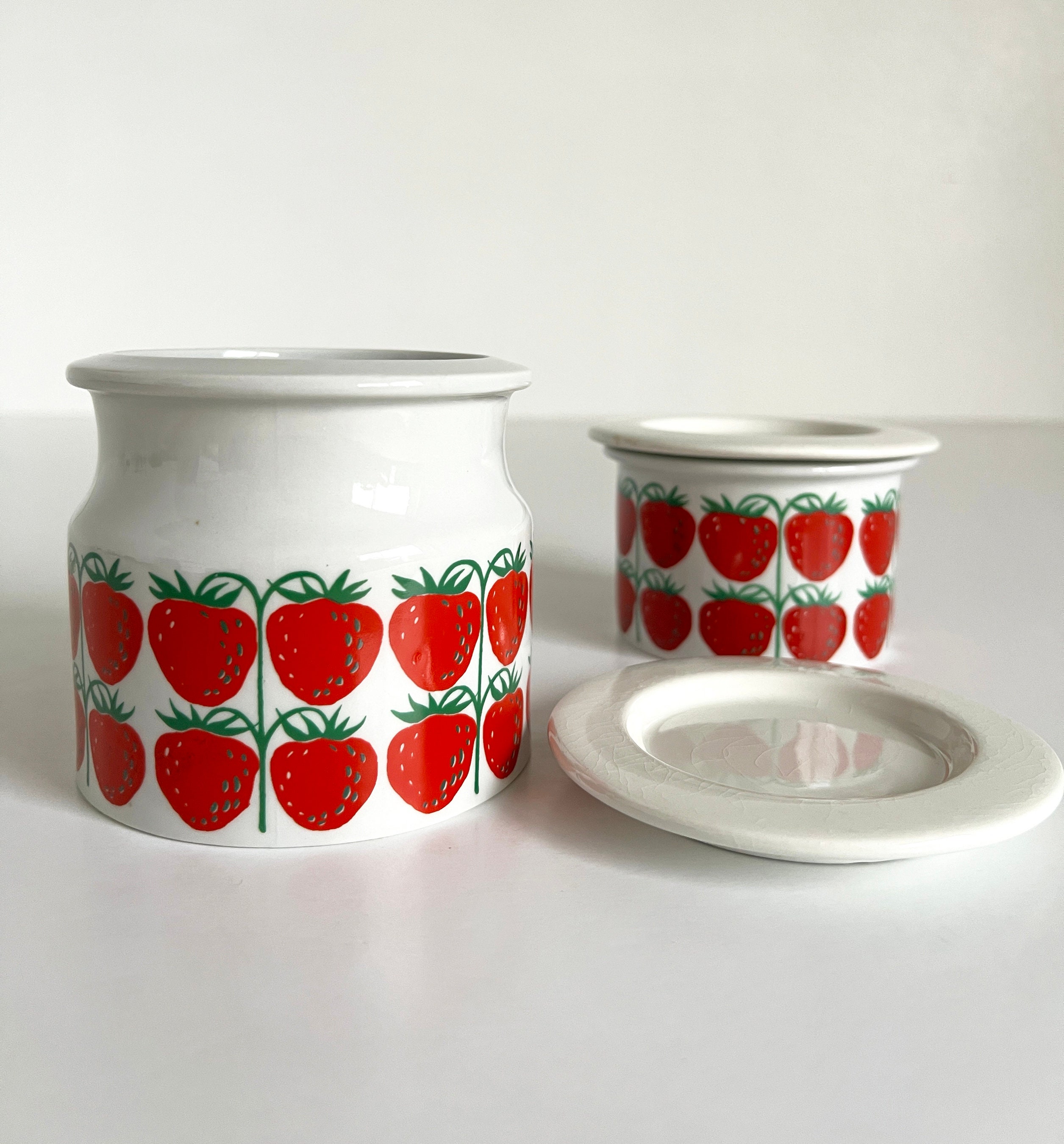 Pomona Arabia Finland Strawberry Jam Jar Tall Pot Raija Uosikkinen