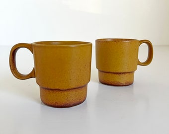 Bennington Potters Stacking Mug Mustard Yusuke Aida David Gil x2 Mid Century