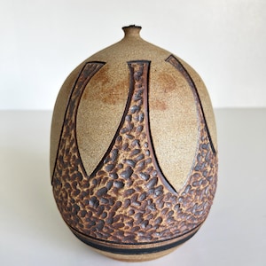 Rich Robertson Studio Pottery Weed Pot Vase Cricket Hill Pottery Signed Mid Century