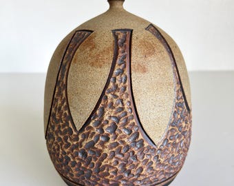 Rich Robertson Studio Pottery Weed Pot Vase Cricket Hill Pottery Signed Mid Century