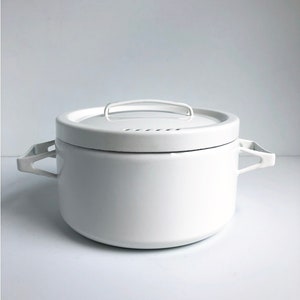 Finel Arabia Finland Seppo Mallat Enamel Pot Mid Century