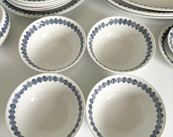 Arabia Finland Linnea Coupe Cereal Bowl 4pc Set Mid Century