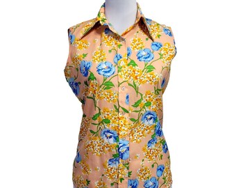 Vintage 70s Floral Crepe Polyester Sleeveless Collared Button Front Blouse Top