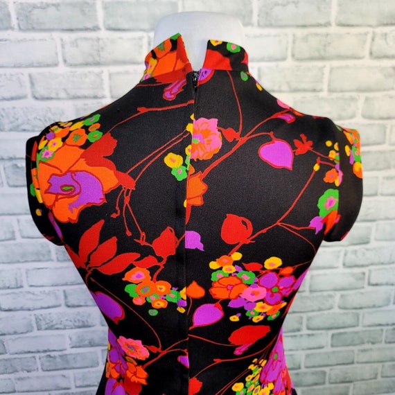 Vintage 70s Amy Deb M Neon Bright Floral Cheongsa… - image 10