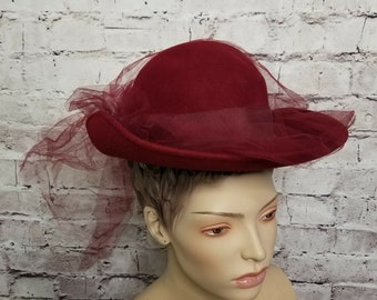 VINTAGE Michael Howard Miss Bierner Burgundy Red Fishnet 