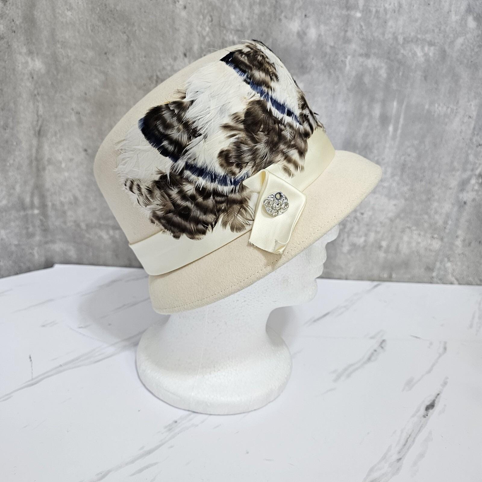 Vintage 50s Glenover Henry Pollak Feather Wool Cloche Hat Ivory Cream Rhinestone Vintage Women main image 4