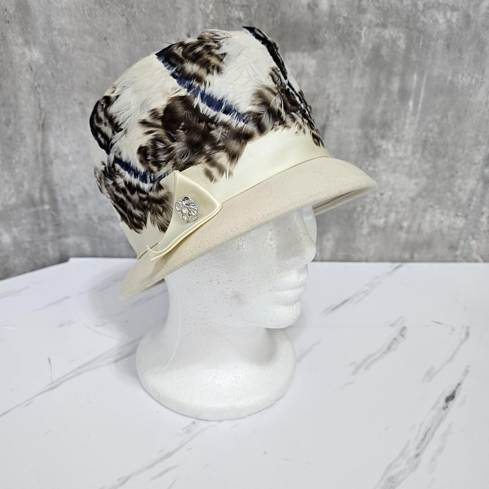 Vintage 50s Glenover Henry Pollak Feather Wool Cloche Hat Ivory Cream Rhinestone Vintage Women main image 3