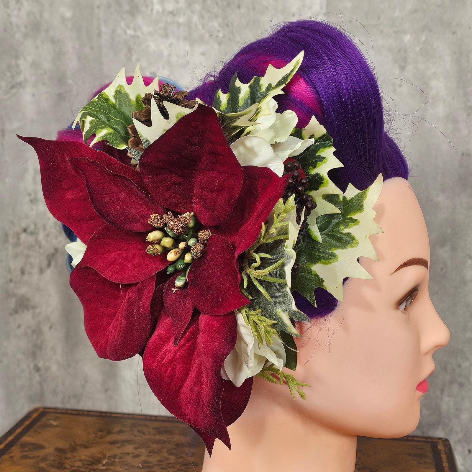 Xmas Pinup Hair Clip - Etsy display picture 1