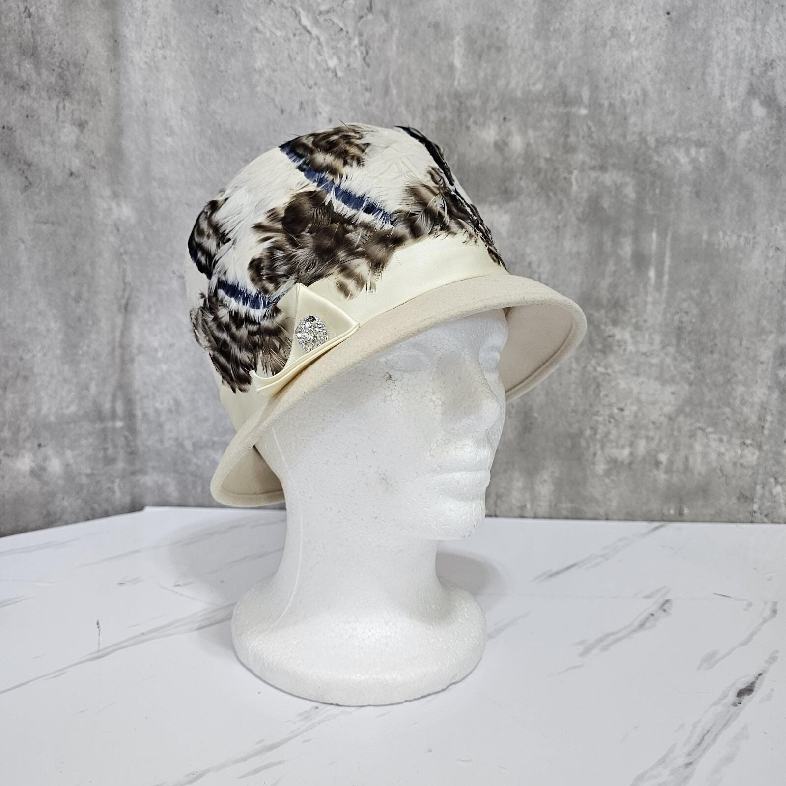 Vintage 50s Glenover Henry Pollak Feather Wool Cloche Hat  display picture 1