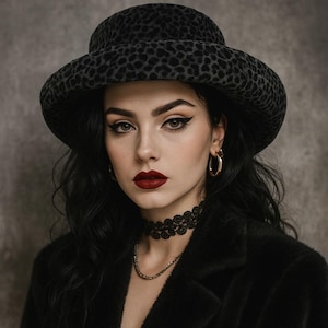 90s Leopard Hat - Etsy display picture 3