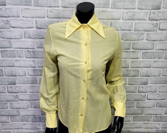 Vintage 70s Womens S Yellow Ribbed Semisheer Button Up Blouse Oversized Collar