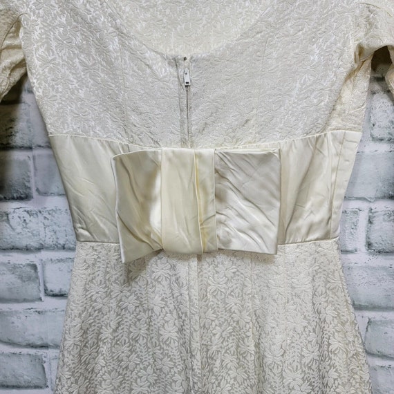 Vintage 60s Union Made XS Ivory Brocade Bateau Ne… - image 8