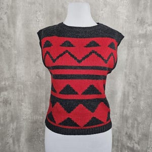 Vintage 80s Russ Womens M Red Grey Geometric Knit Sweater Vest Pull Over