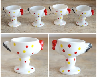 Oeuf de poule vintage tasses / lot de 4 coquetiers en céramique peints à la main / ferme de cuisine