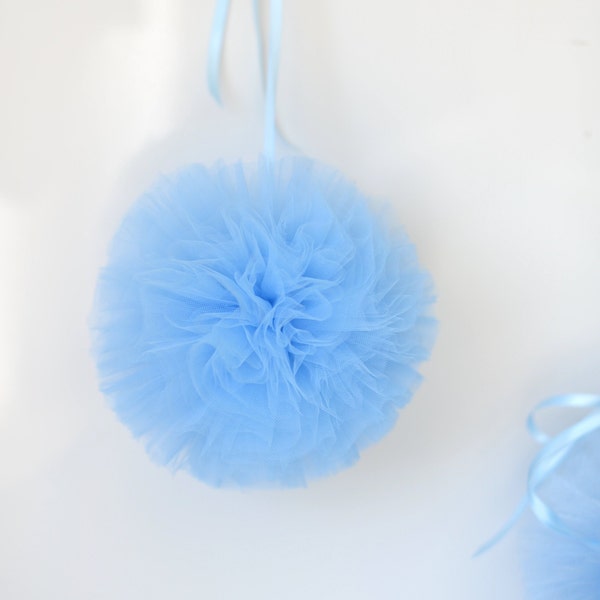 bleu clair Pom Pom / wedding party decorations pom poms