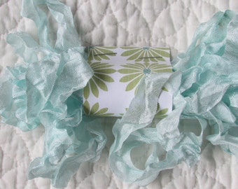 PRIMITIVE GRUNGY RIBBON - Baby Blue