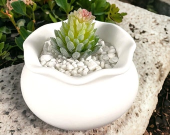 Mold, small plant pot, flower pot, manufacturing, Keraflott, Raysin, poured concrete, home decor