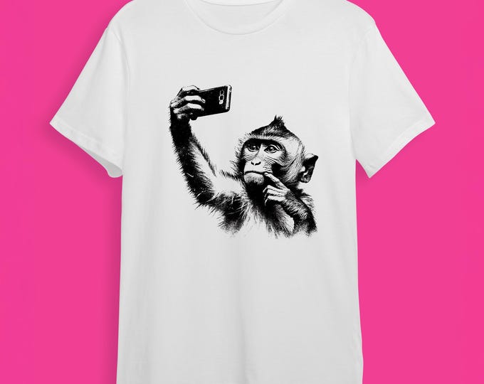 Monkey Selfie T-shirt, Funny Animal Tee, Cheeky Monkey Shirt, Wildlife Selfie Tee, Smartphone Monkey Tee, Nature Lover Gift