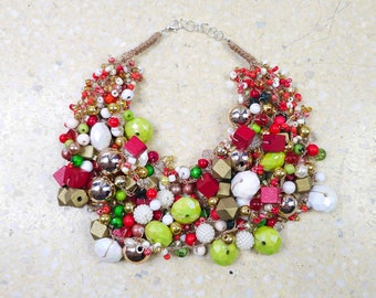 5632 collar de ganchillo; Collares gruesos; collar rojo, dorado, blanco, verde