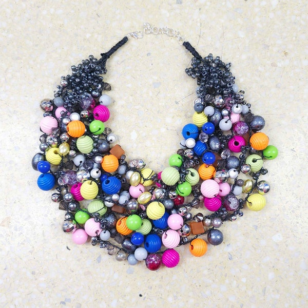 6182 colorful gray necklace;; a colorful rainbow necklace; colorful necklace; colorful statement; glass beads