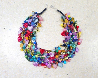 6157 colorful rainbow necklace; a colorful rainbow necklace; colorful necklace; colorful statement