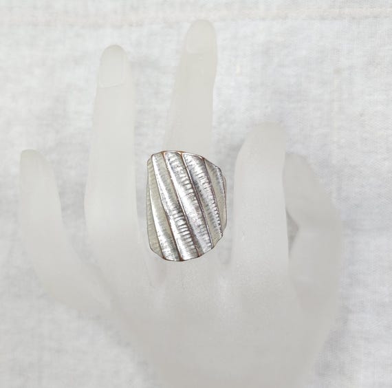 109 Large Statement Ring – Silver Plated Textured… - image 10
