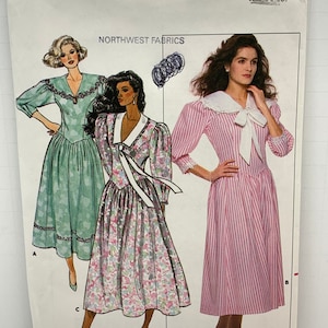 McCalls 4714 Misses/Misses Petite Dress Wide Collar Loose Fit Sewing Pattern 1980s Sizes 6-8 or 12-14-16