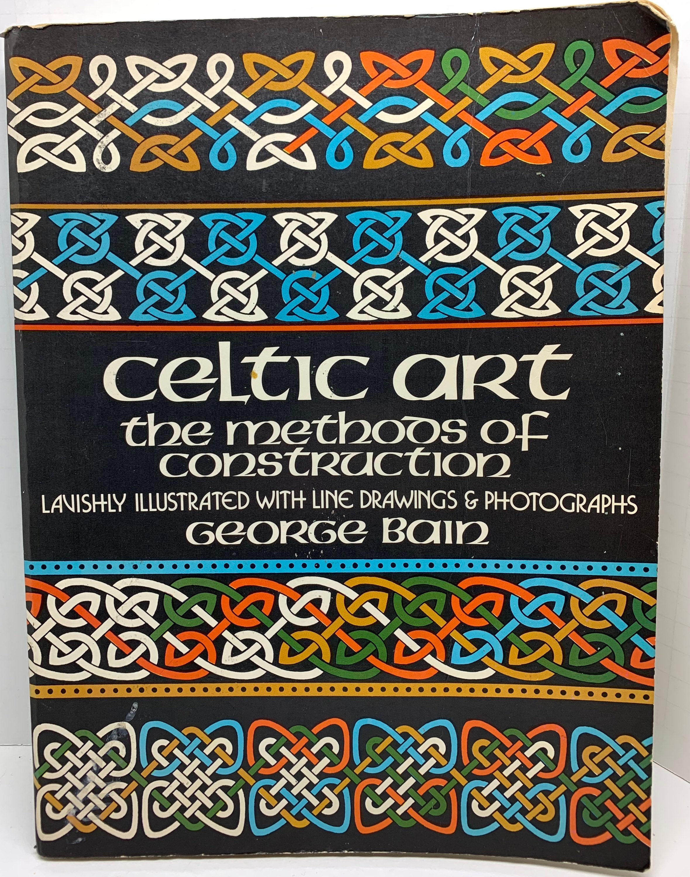 Celtic Art: The Methods of Construction (Dover Art