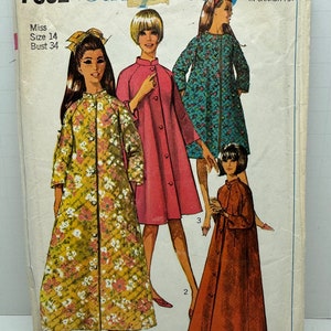 Vintage 60s Simplicity 7362 Misses Quilted Robe  House Coat in Two Lengths Sewing Pattern Simple to Sew Size 14 Bust 34