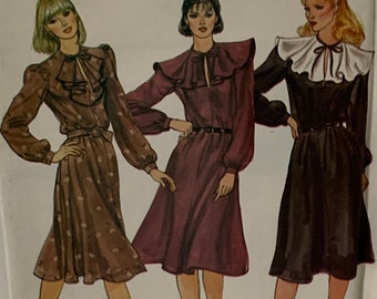 Vintage Vogue 7798 Women's Misses Dress Sewing Pattern Long Sleeve Wide Collar Size 14 UNCUT FF