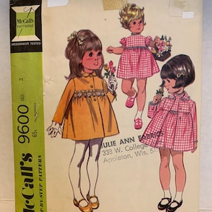 McCall’s 9600 Mädchenkleid und passender Mantel Size 3 Vintage 1960s