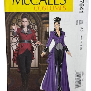 Puede incluir: Un letrero de madera rústica con el texto "Welcome to our home" en letras blancas. El letrero presenta un acabado envejecido y un diseño simple y acogedor, perfecto para la decoración de la puerta principal.