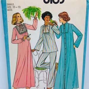 Vintage 1970s Misses Nightgown Pajamas And Robe Sewing Pattern PJs Simplicity 8163 Size 10-12