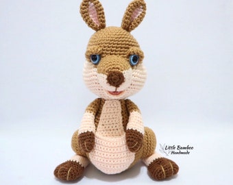Zoey The Kangaroo Crochet Pattern (PDF)