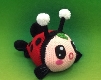 PATRON - Bébé poisson en costume de coccinelle - Patron au crochet, pdf