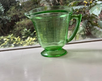 Antique T&S Handimaid Uranium Glass Measuring Cup