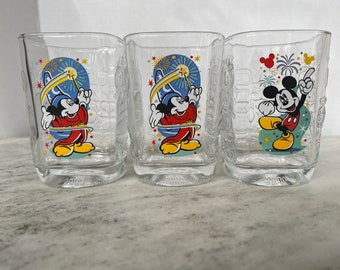 McDonalds Disney Glasses Year 2000