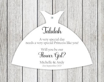 Tarjeta de niña de las flores con forma de vestido, personalizada