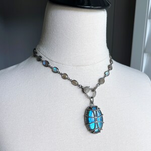 Labradorite Necklace, Labradorite Jewelry, Blue Flash Labradorite Pendant, Sterling Silver Labradorite Chain Necklace, Pave Diamond Clasp