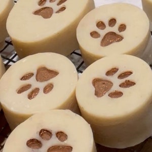 Dog Shampoo Soap Bar - Dog Shampoo Bar - Dog Shampoo for Sensitive Skin - Oatmeal Dog Shampoo -  Lavender Dog Soap - Neem oil dog soap