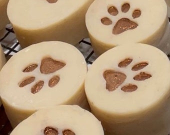 Dog Shampoo Soap - Dog Shampoo Bar - Dog Shampoo for Sensitive Skin - Oatmeal Dog Shampoo -  Lavender Dog Soap - Neem oil dog soap