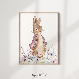 Peter Kanin Barnrumstavlor | Namntryck med bebisen | Barnrumsdekor med Flopsy Kanin | Väggkonst med blommotiv för barnkammaren | Babydekor | Beatrix Potter Set om 3 bild 4